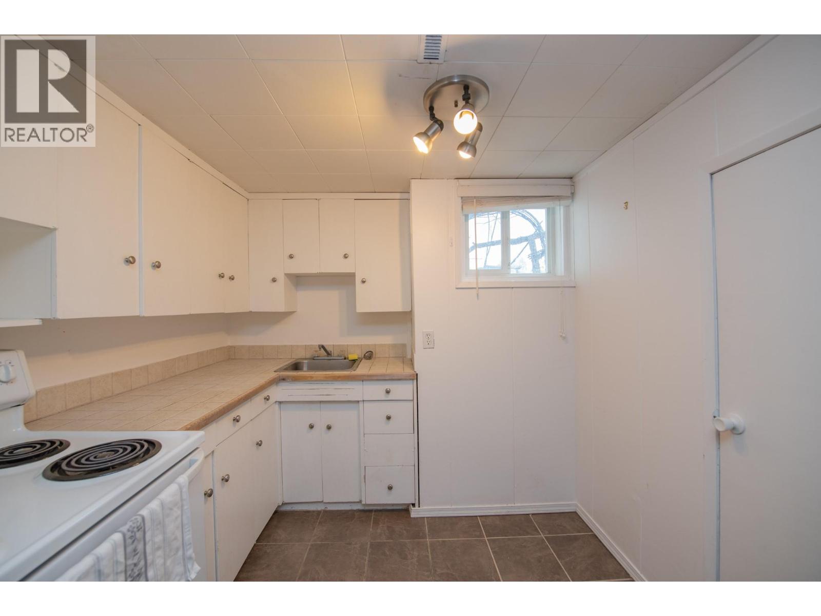 3005 15 Street, Vernon, British Columbia  V1T 3W1 - Photo 30 - 10366726