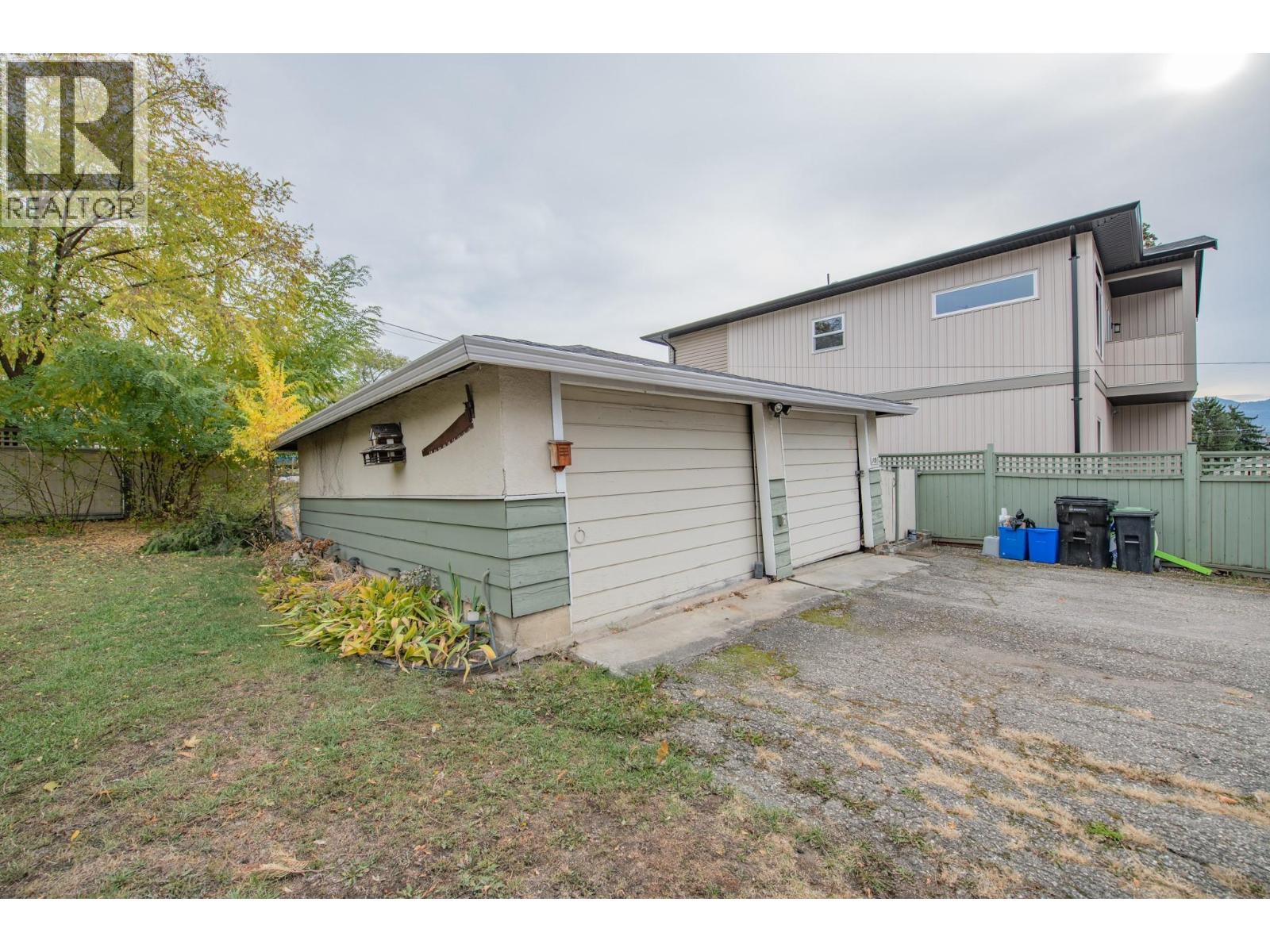 3005 15 Street, Vernon, British Columbia  V1T 3W1 - Photo 48 - 10366726