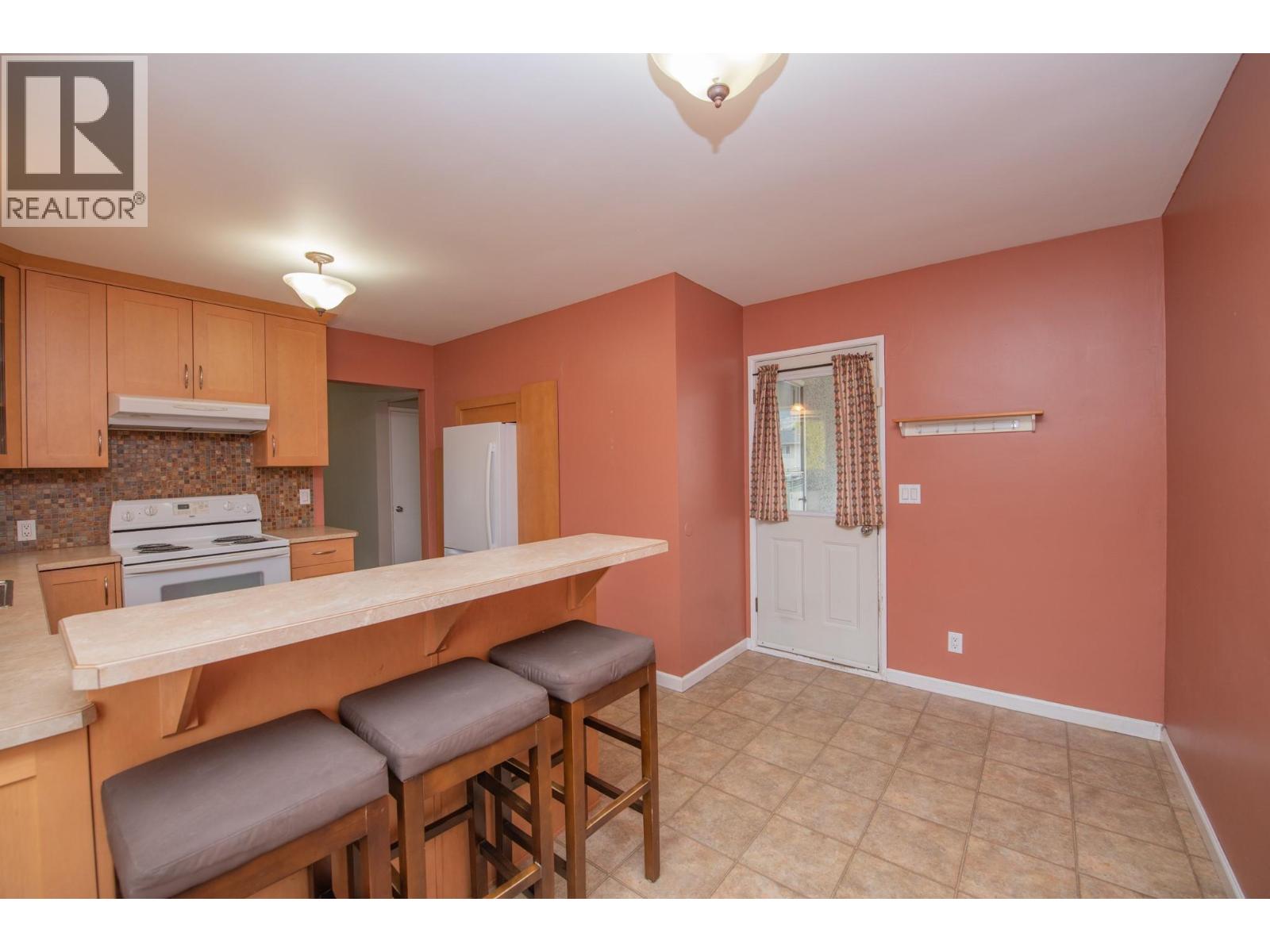 3005 15 Street, Vernon, British Columbia  V1T 3W1 - Photo 11 - 10366726