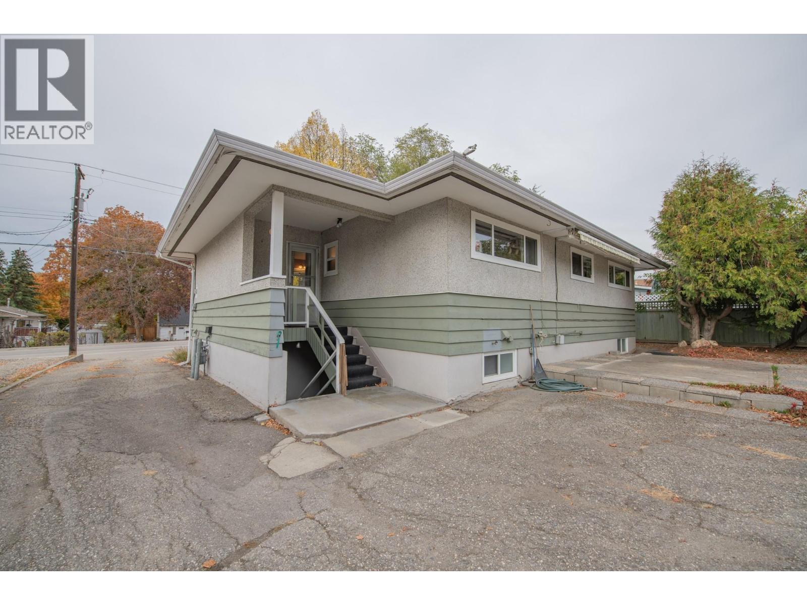 3005 15 Street, Vernon, British Columbia  V1T 3W1 - Photo 24 - 10366726
