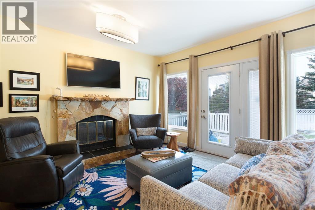 8311 Hawkview Manor Road Nw, Calgary, Alberta  T3G 2Z6 - Photo 9 - A2265097