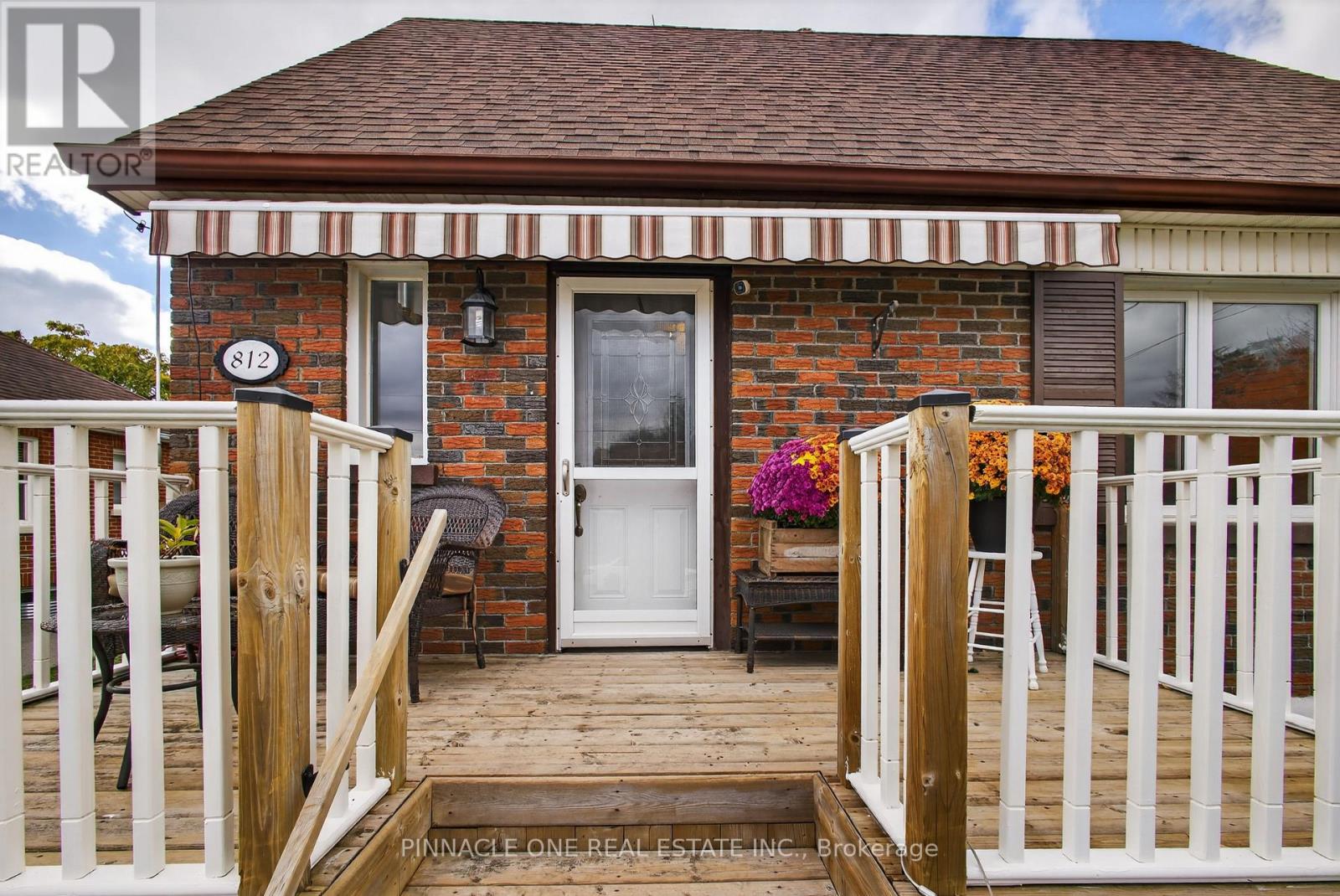 812 Grierson Street, Oshawa, Ontario  L1G 5J9 - Photo 4 - E12479512