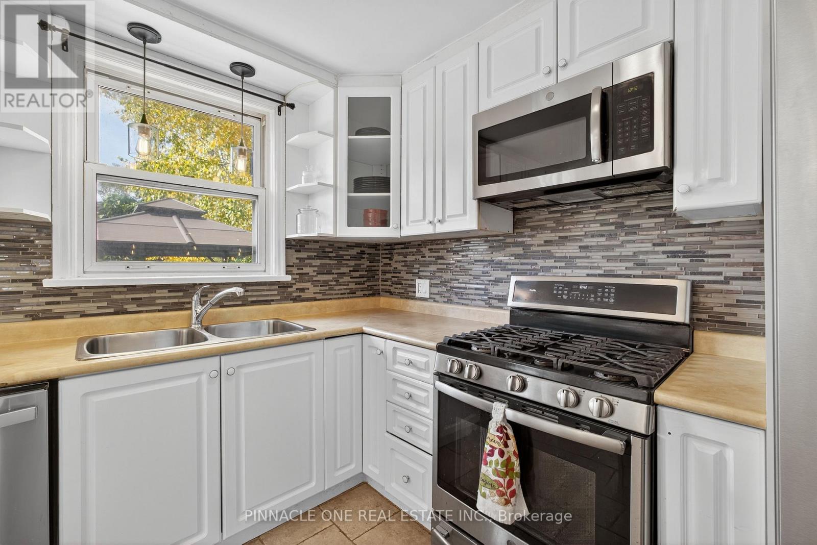 812 Grierson Street, Oshawa, Ontario  L1G 5J9 - Photo 16 - E12479512