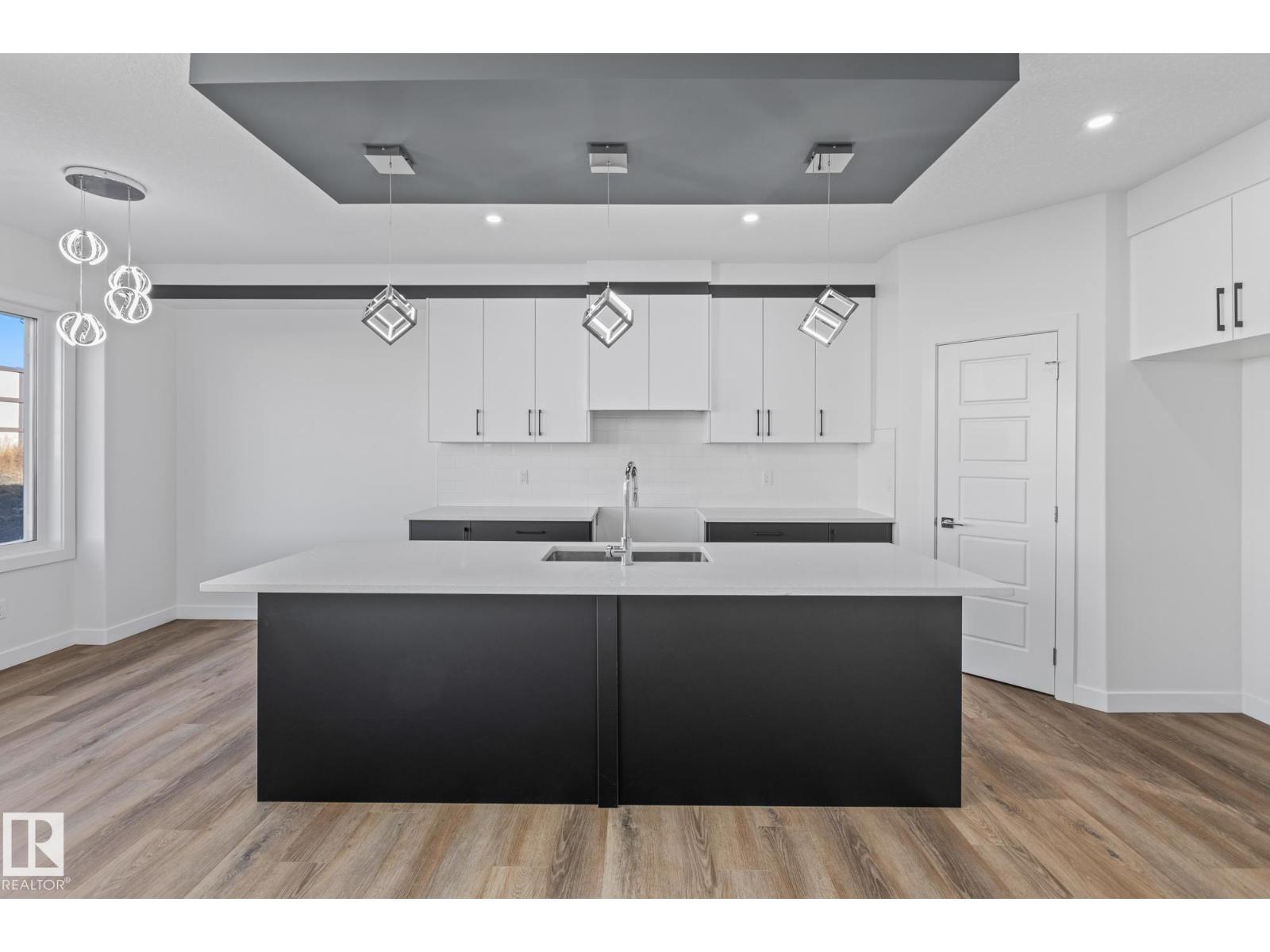 211 Savoy Cr, Sherwood Park, Alberta  T8H 3A8 - Photo 10 - E4463427