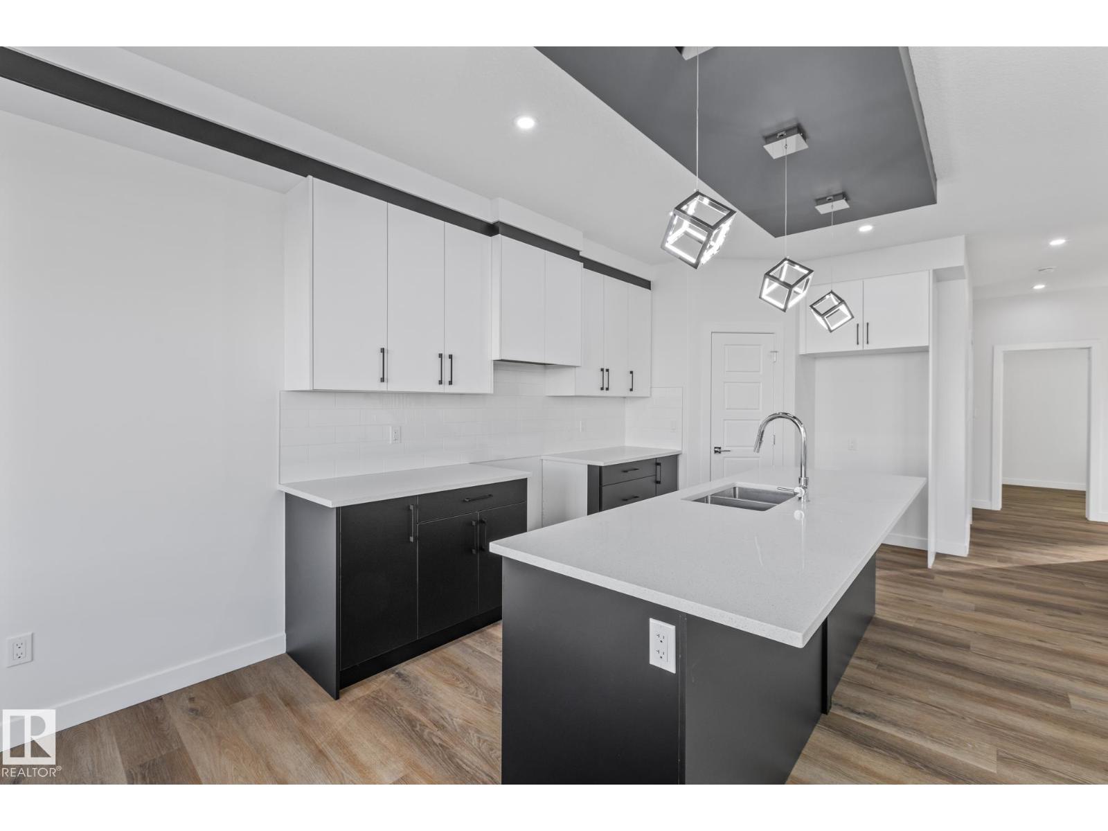 211 Savoy Cr, Sherwood Park, Alberta  T8H 3A8 - Photo 9 - E4463427