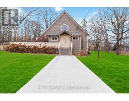 26 CHARBONNEAU STREET, McNab/Braeside, Ontario