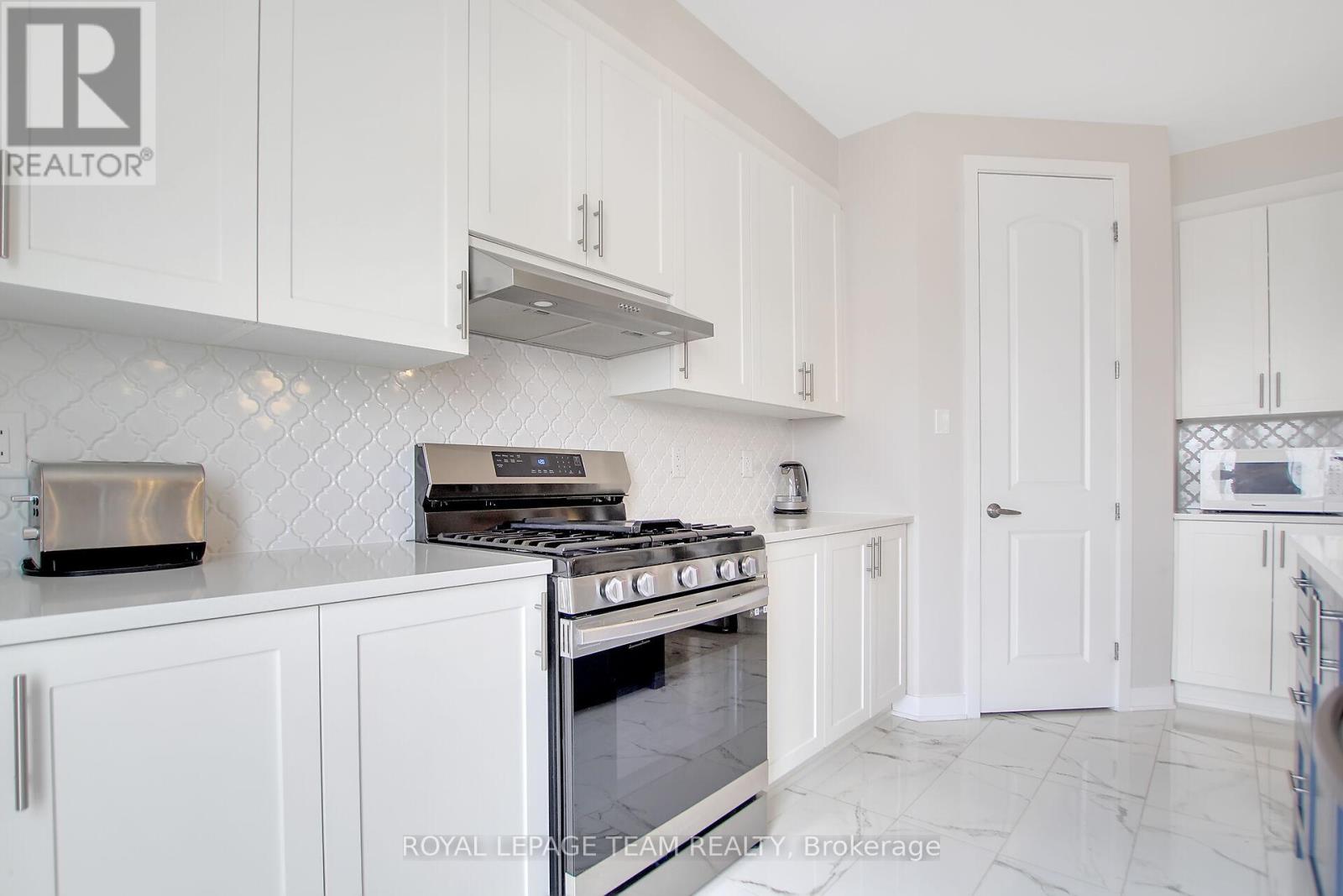 248 Pursuit Terrace, Ottawa, Ontario  K0A 2Z0 - Photo 18 - X12481301
