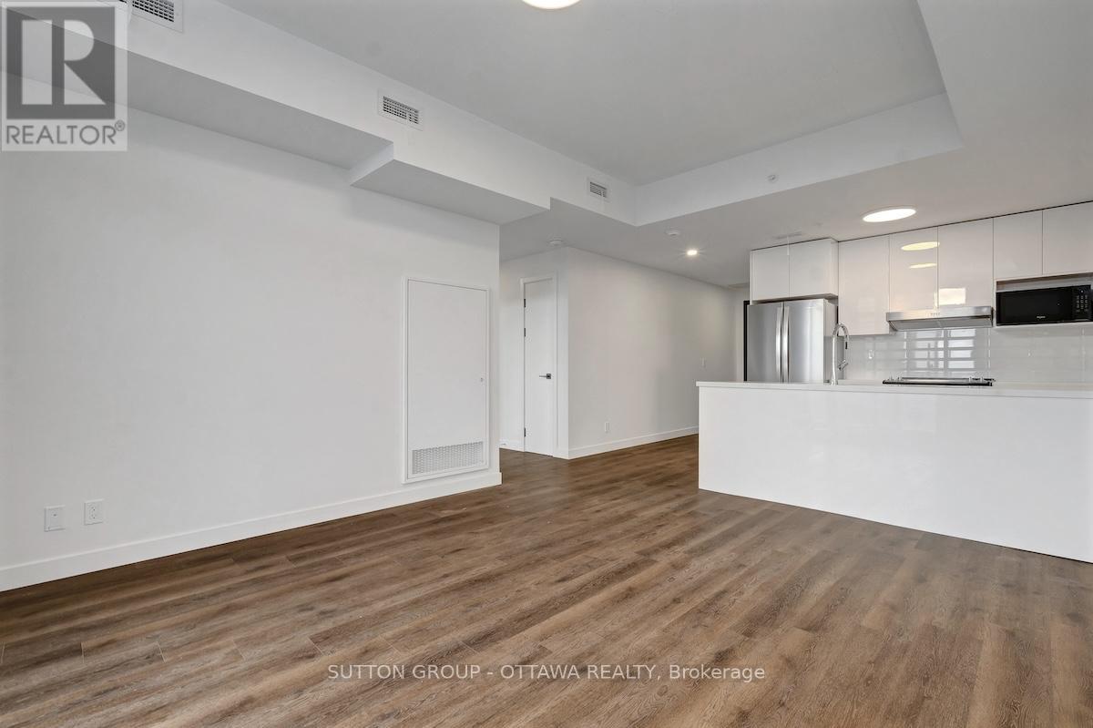 506 - 399 Winston Avenue, Ottawa, Ontario  K2A 1Y8 - Photo 15 - X12481316