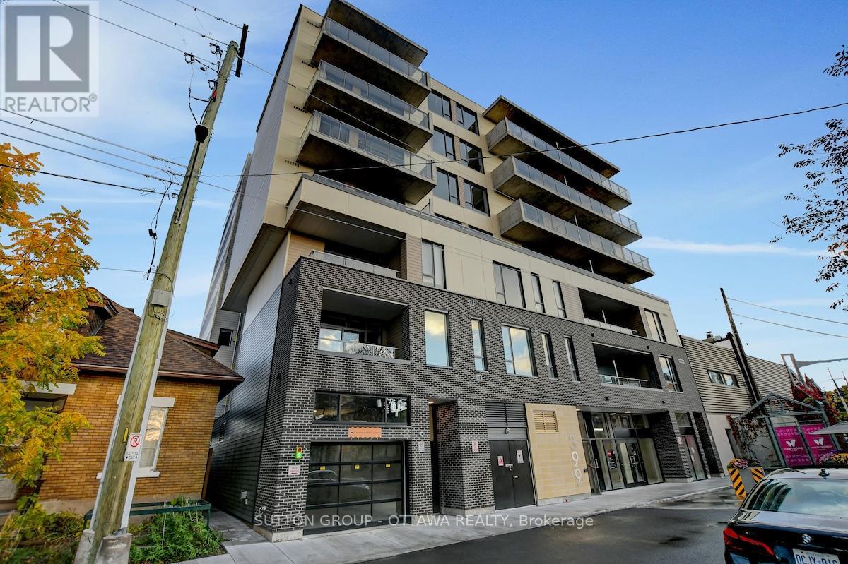 506 - 399 Winston Avenue, Ottawa, Ontario  K2A 1Y8 - Photo 2 - X12481316