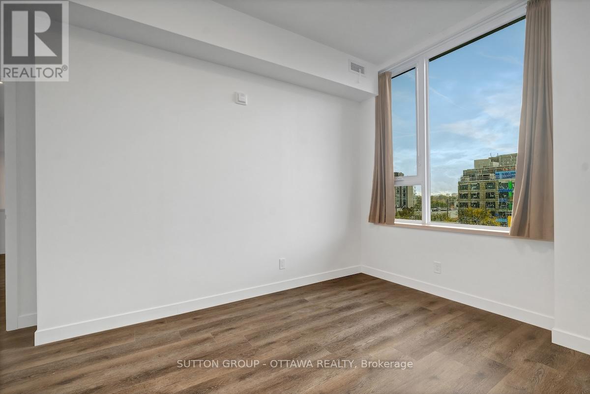 506 - 399 Winston Avenue, Ottawa, Ontario  K2A 1Y8 - Photo 30 - X12481316
