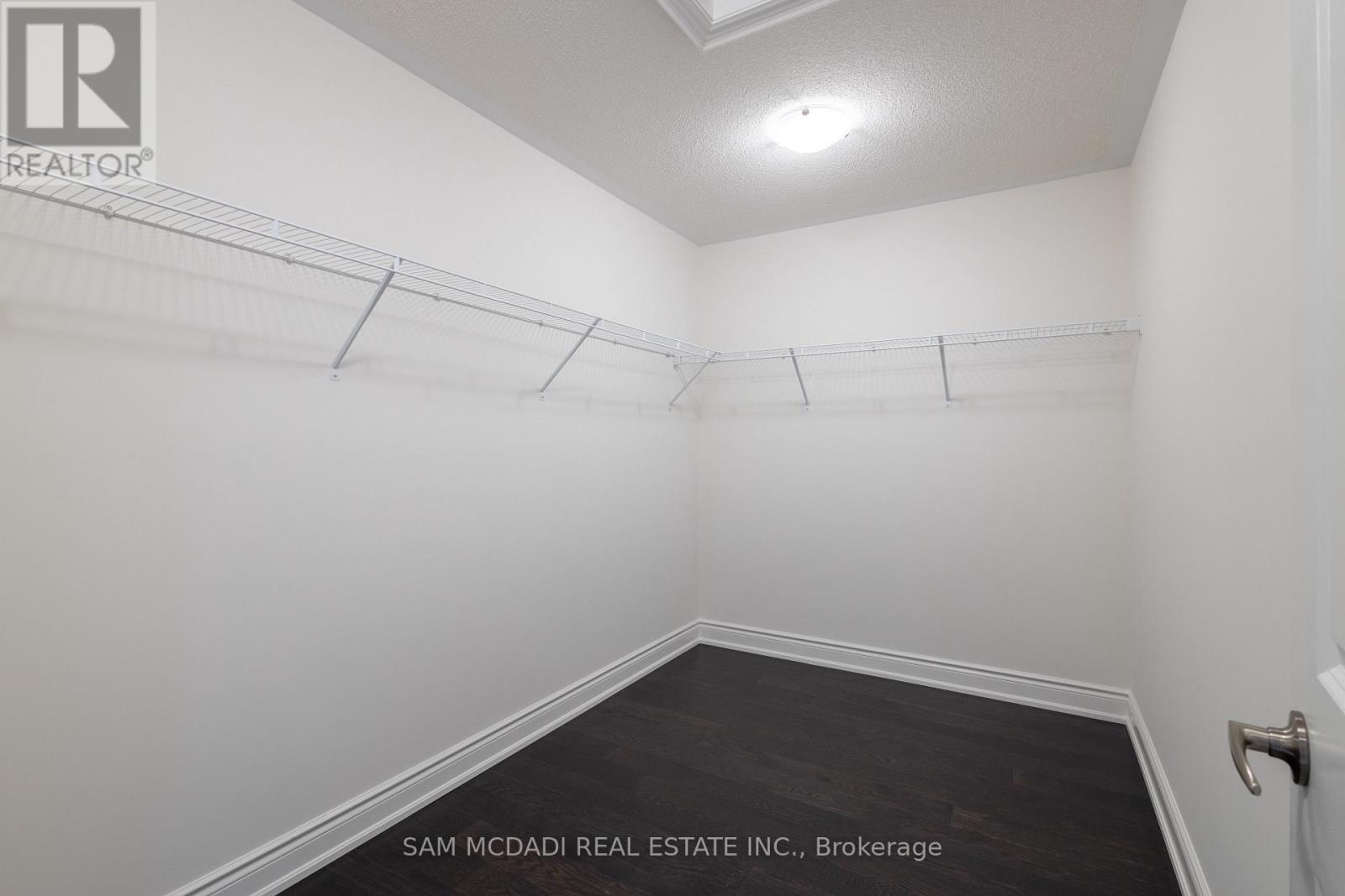 58 Workgreen Park Way, Brampton, Ontario  L6Y 6J7 - Photo 19 - W12481191
