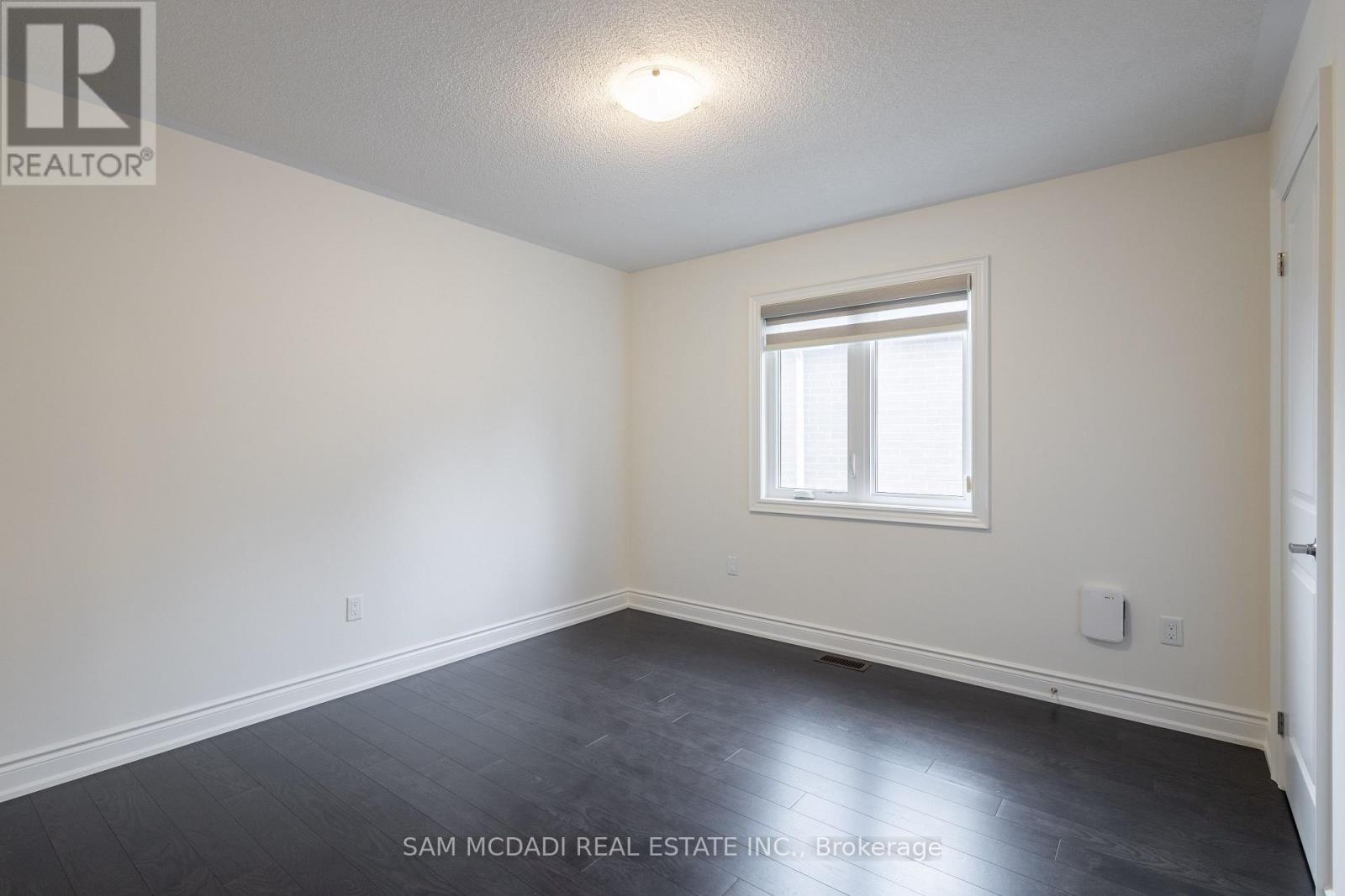 58 Workgreen Park Way, Brampton, Ontario  L6Y 6J7 - Photo 22 - W12481191