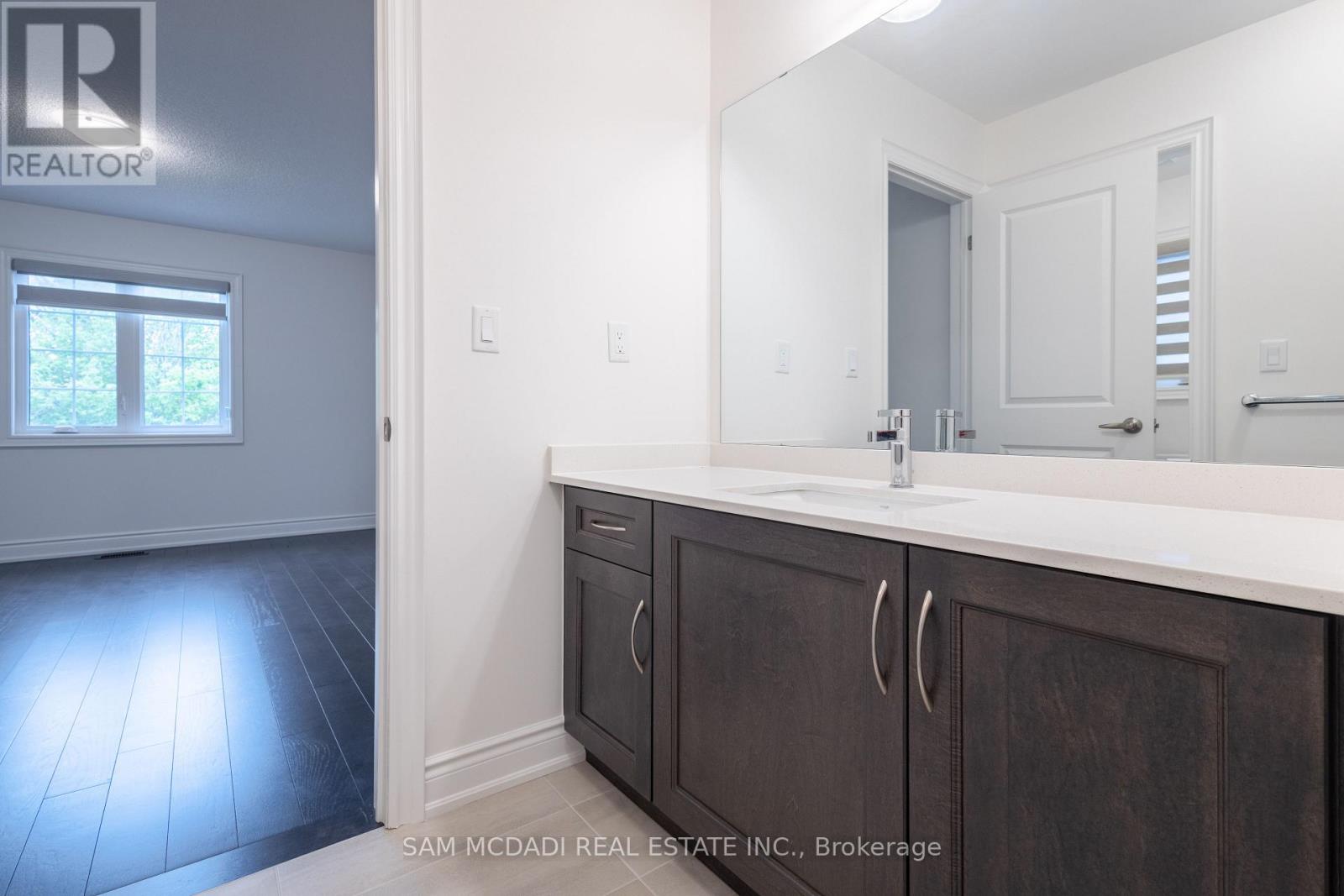 58 Workgreen Park Way, Brampton, Ontario  L6Y 6J7 - Photo 24 - W12481191