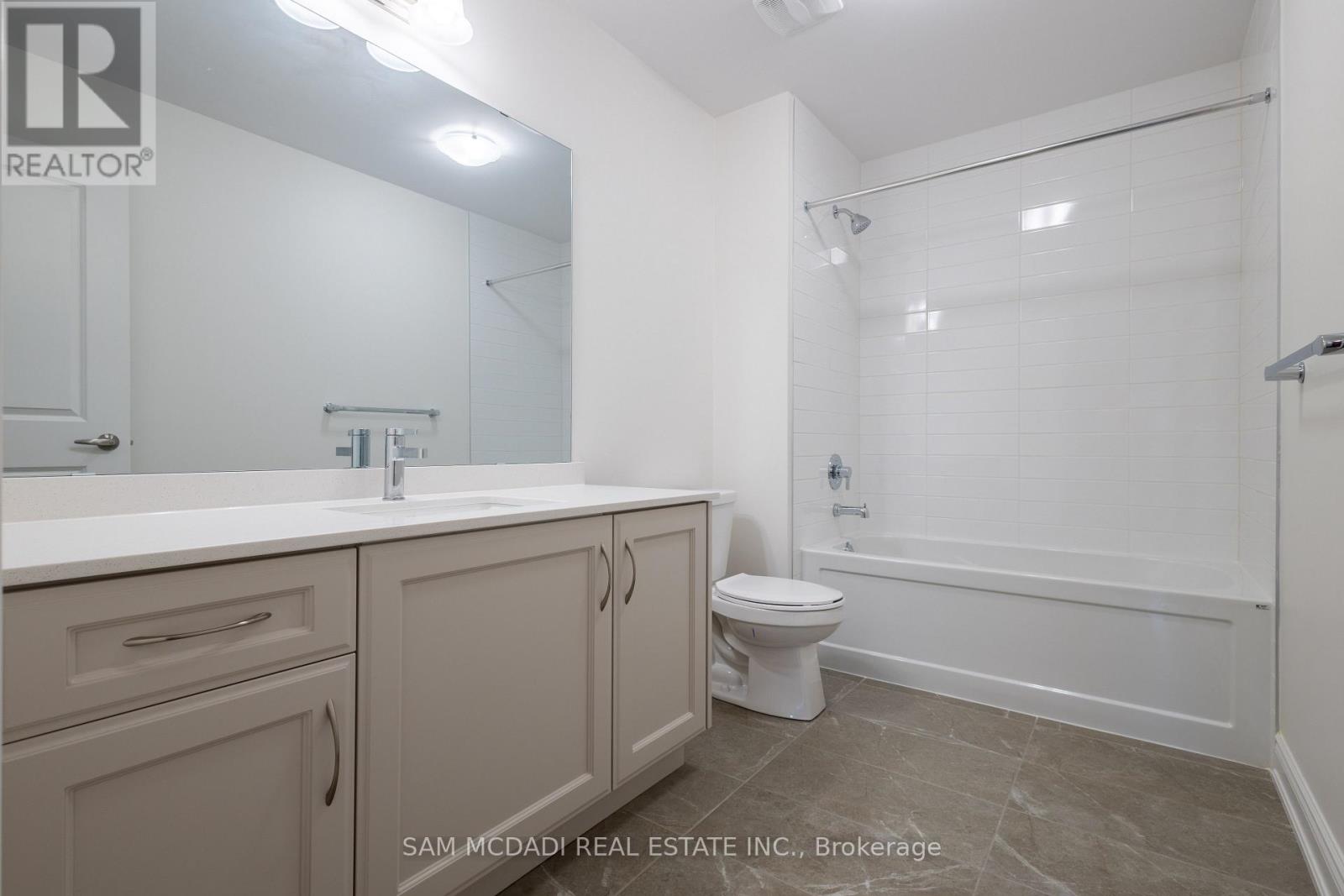 58 Workgreen Park Way, Brampton, Ontario  L6Y 6J7 - Photo 31 - W12481191