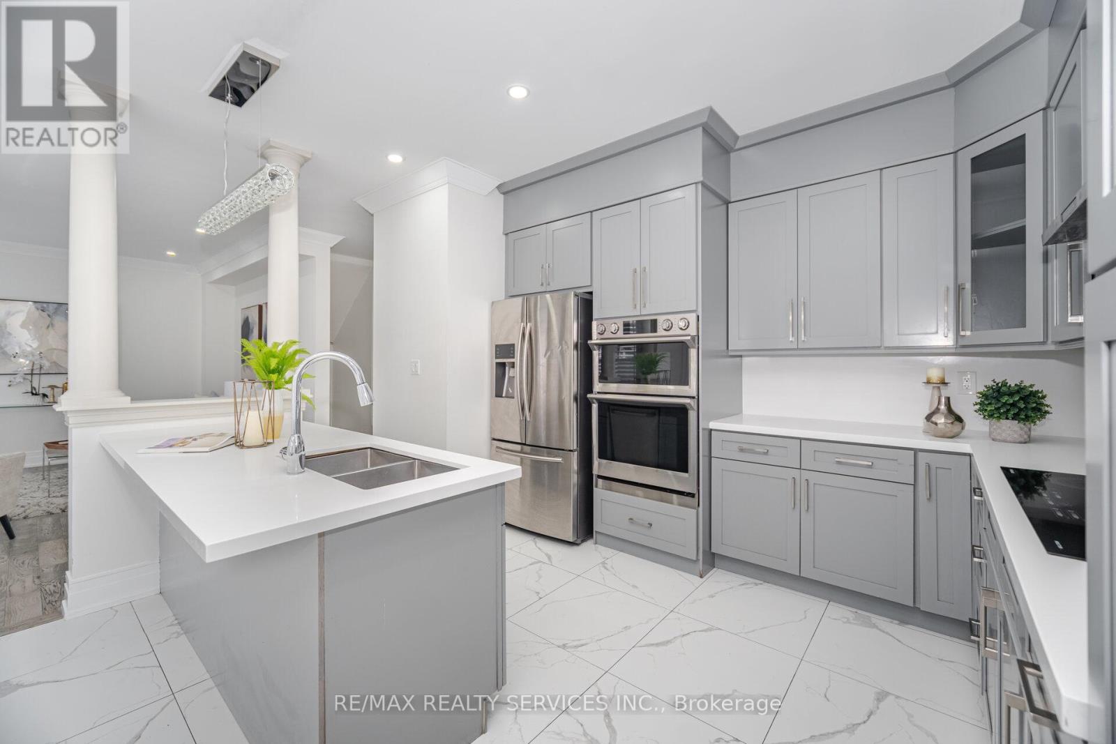 20 Delmonico Road, Brampton, Ontario  L6P 2K5 - Photo 13 - W12481198