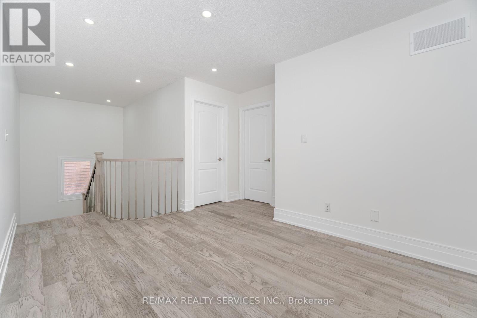 20 Delmonico Road, Brampton, Ontario  L6P 2K5 - Photo 23 - W12481198