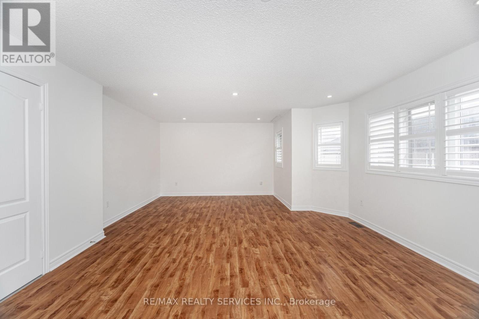 20 Delmonico Road, Brampton, Ontario  L6P 2K5 - Photo 25 - W12481198