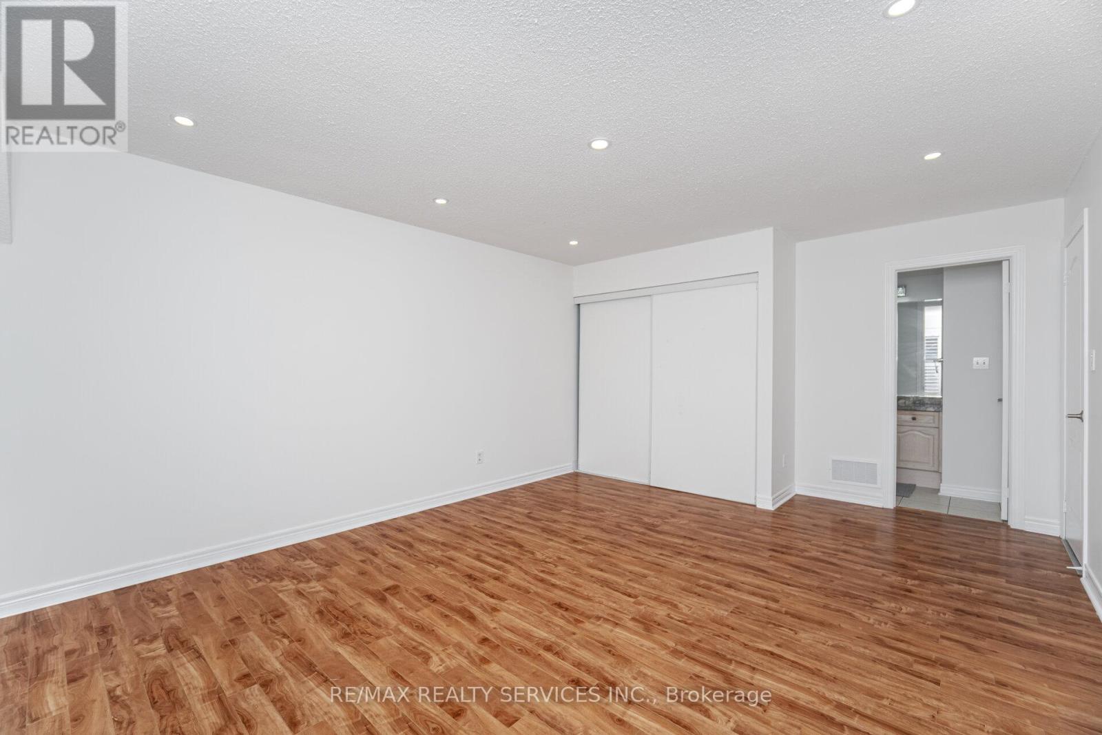 20 Delmonico Road, Brampton, Ontario  L6P 2K5 - Photo 29 - W12481198