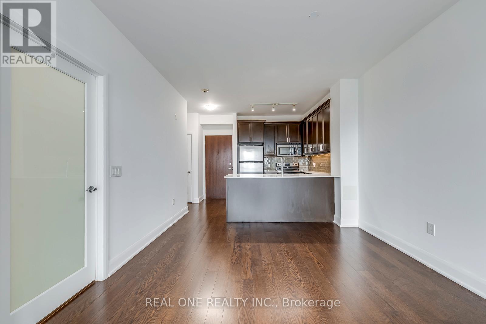 608 - 2470 Prince Michael Drive, Oakville, Ontario  L6H 0G9 - Photo 14 - W12481238