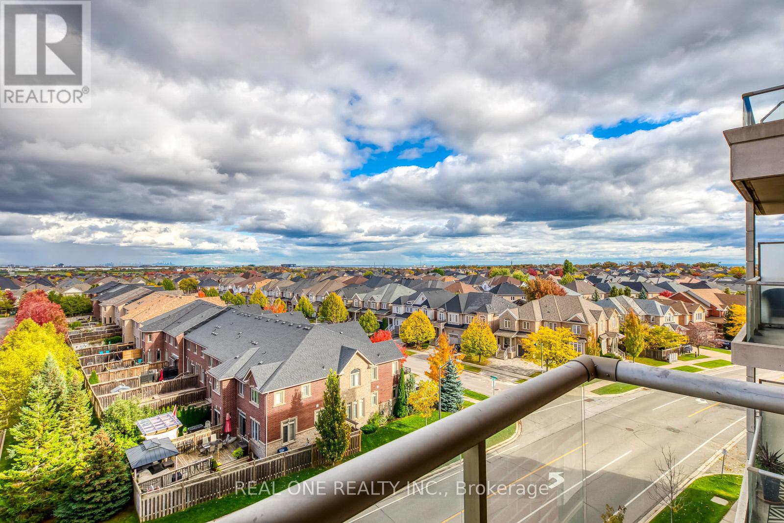 608 - 2470 Prince Michael Drive, Oakville, Ontario  L6H 0G9 - Photo 19 - W12481238