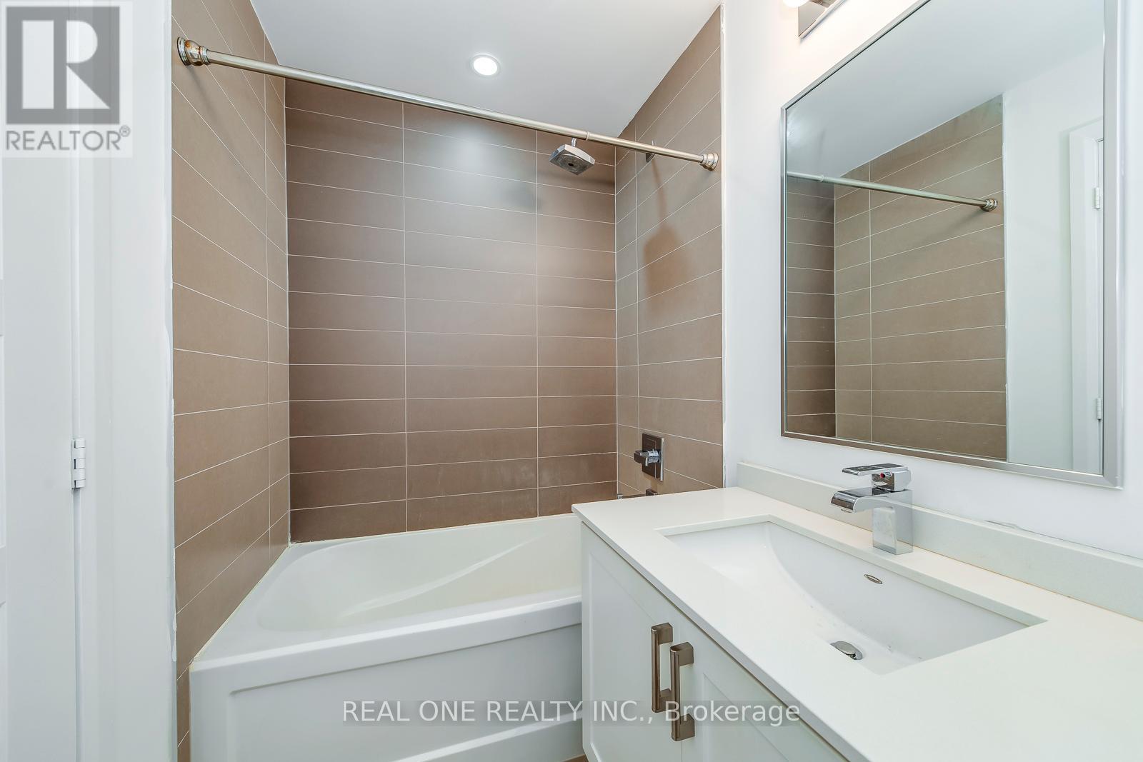 608 - 2470 Prince Michael Drive, Oakville, Ontario  L6H 0G9 - Photo 29 - W12481238