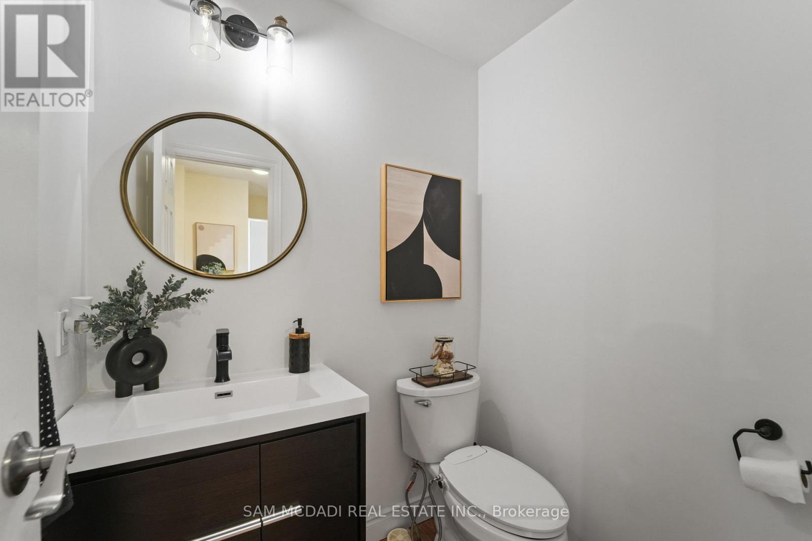 522 Roseheath Drive, Milton, Ontario  L9T 4V6 - Photo 14 - W12481243