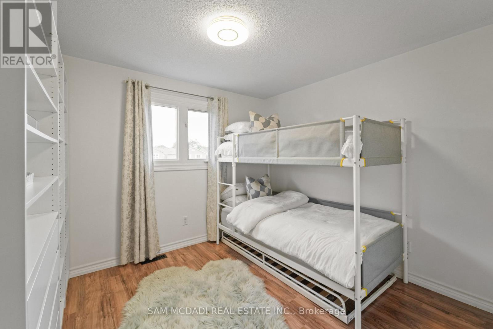 522 Roseheath Drive, Milton, Ontario  L9T 4V6 - Photo 20 - W12481243