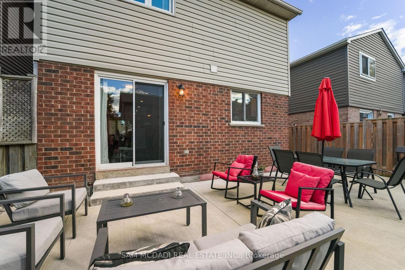 522 Roseheath Drive, Milton, Ontario  L9T 4V6 - Photo 32 - W12481243