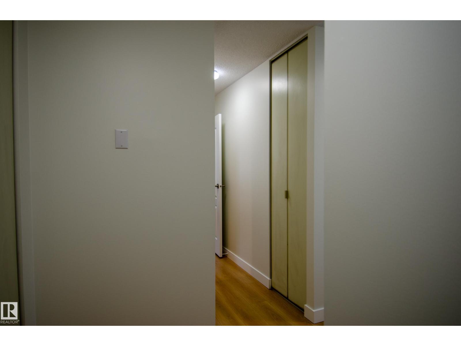 #1403 9725 106 St Nw, Edmonton, Alberta  T5K 1B5 - Photo 14 - E4461226