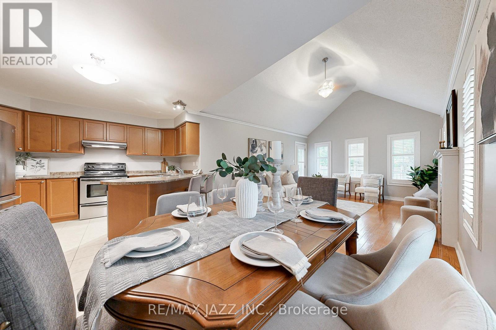 9 - 350 Lakebreeze Drive, Clarington, Ontario  L1B 0A2 - Photo 12 - E12481296