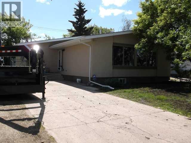 9551 85 Avenue, Grande Prairie, Alberta