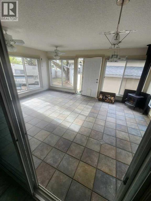 Property at 9551 85 Avenue image 2