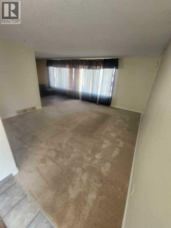 Property at 9551 85 Avenue image 4