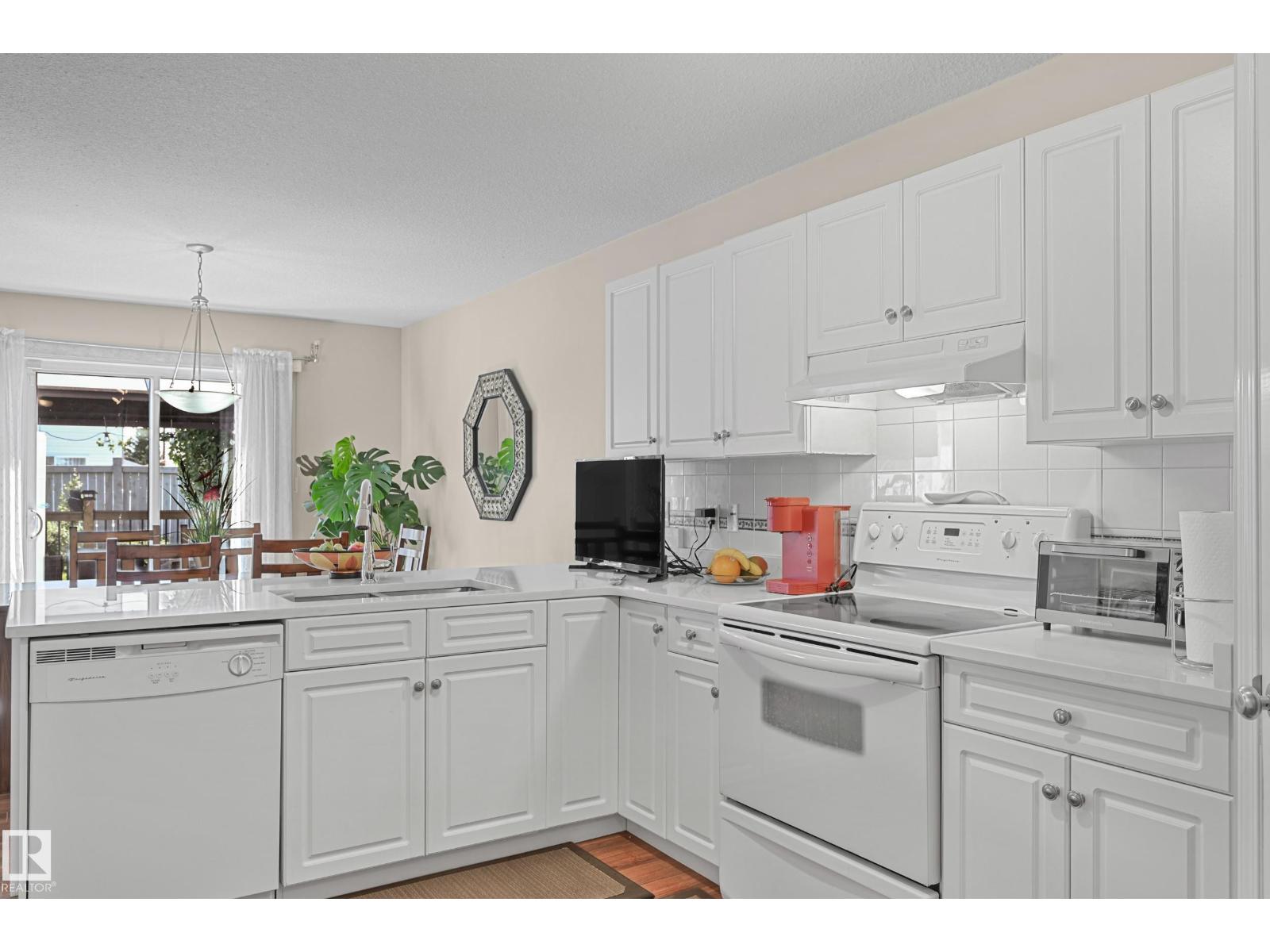 3371 25 Av Nw, Edmonton, Alberta  T6T 1Y4 - Photo 14 - E4463279
