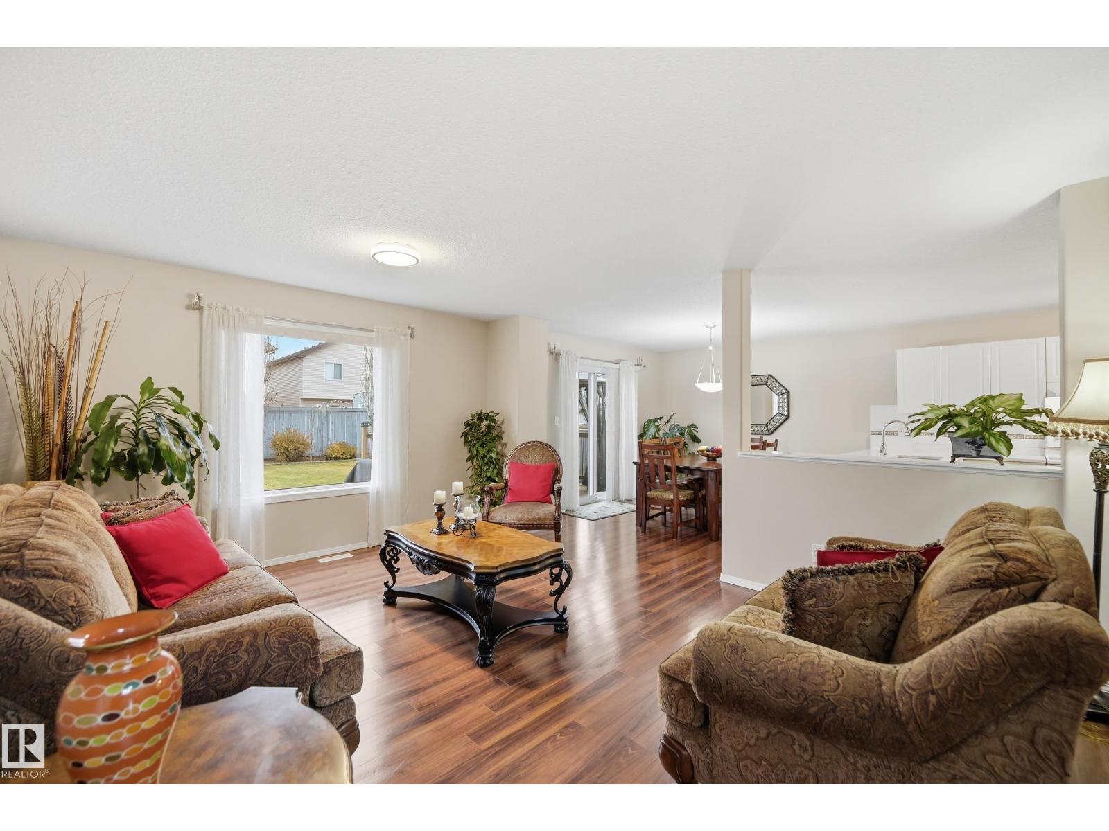 3371 25 Av Nw, Edmonton, Alberta  T6T 1Y4 - Photo 2 - E4463279
