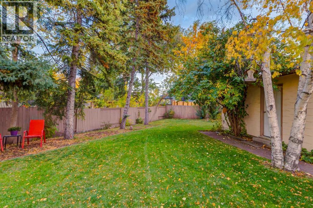 220 Oakridge Place Sw, Calgary, Alberta  T2V 1V2 - Photo 46 - A2261199