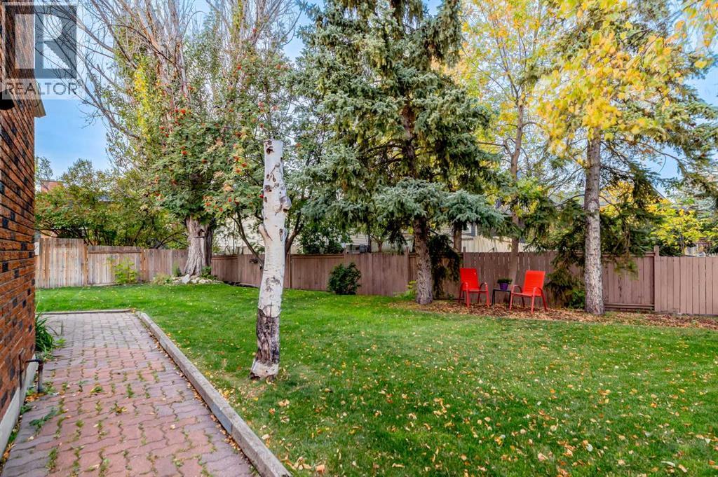 220 Oakridge Place Sw, Calgary, Alberta  T2V 1V2 - Photo 45 - A2261199