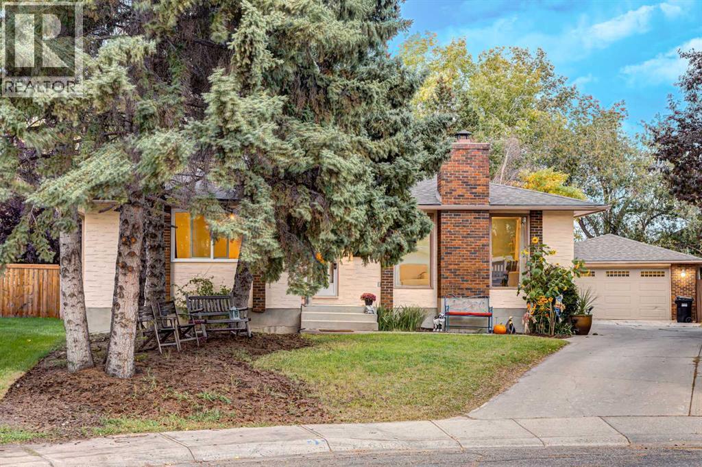 220 Oakridge Place Sw, Calgary, Alberta  T2V 1V2 - Photo 40 - A2261199