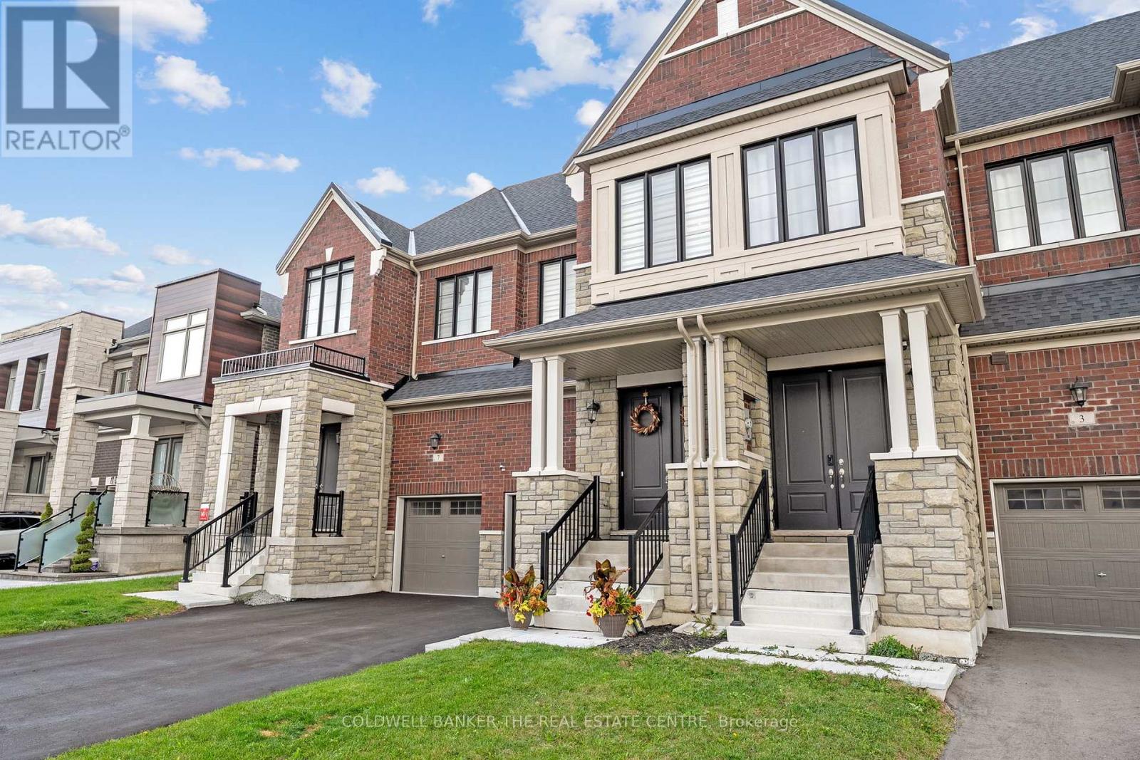5 Wesmina Avenue, Whitchurch-Stouffville, Ontario  L4A 4V9 - Photo 2 - N12480978