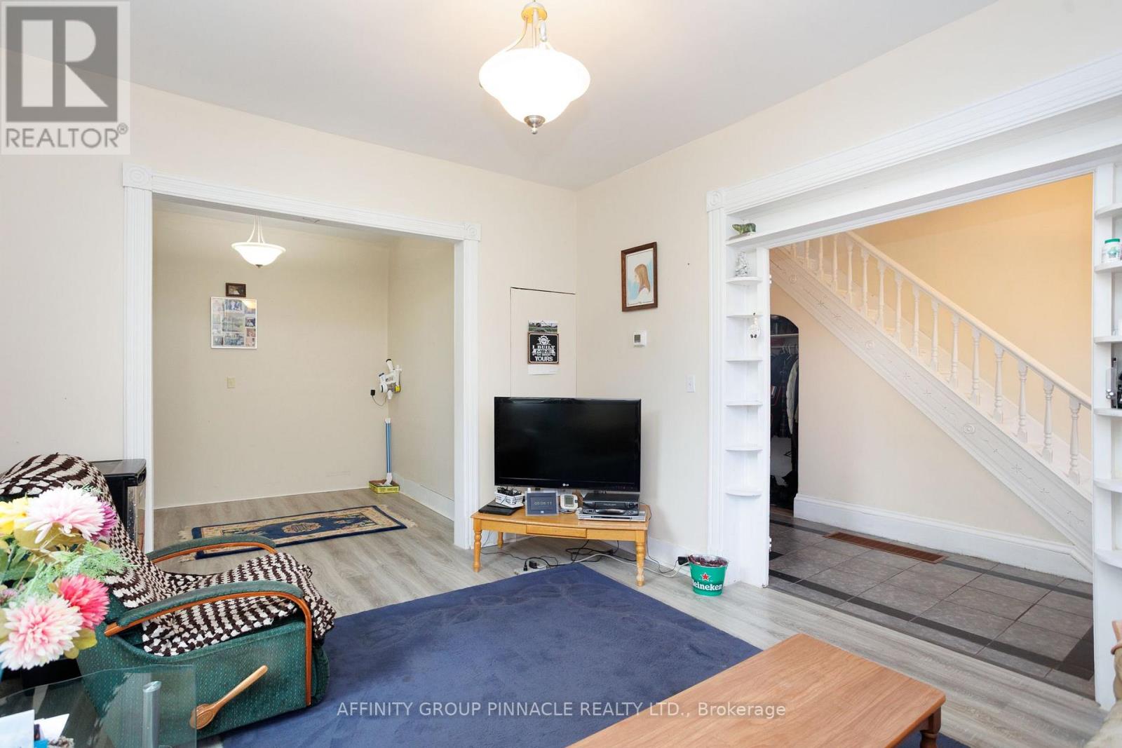 44 St Patrick Street, Kawartha Lakes, Ontario  K9V 1R3 - Photo 14 - X12481333