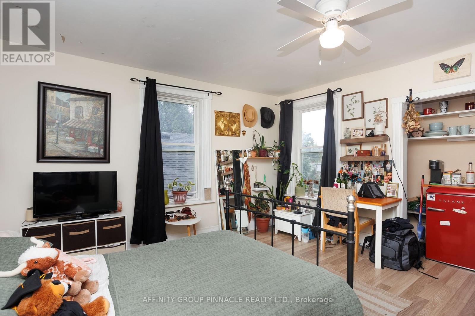 44 St Patrick Street, Kawartha Lakes, Ontario  K9V 1R3 - Photo 37 - X12481333