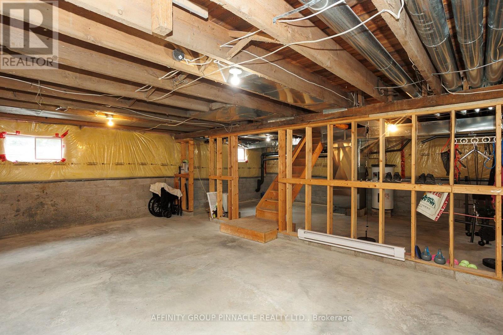 44 St Patrick Street, Kawartha Lakes, Ontario  K9V 1R3 - Photo 45 - X12481333