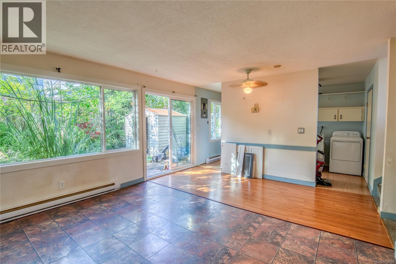30 507 9th St, Nanaimo, British Columbia  V9R 1A8 - Photo 5 - 1018100