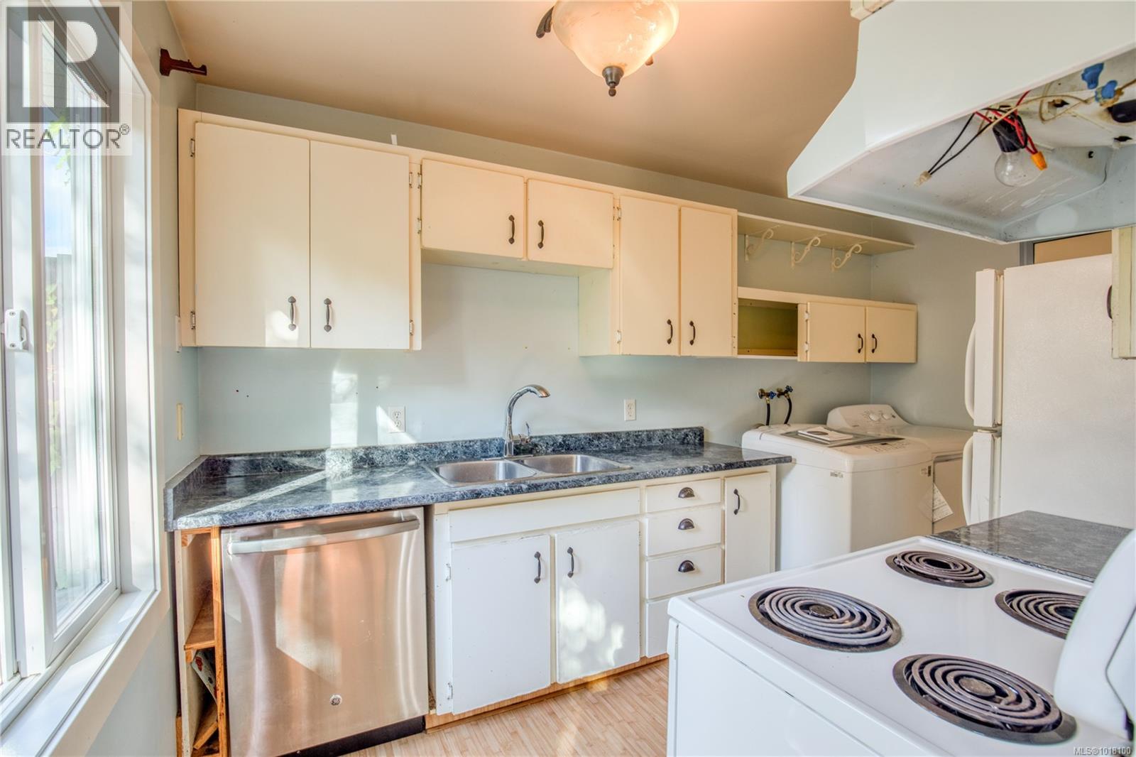 30 507 9th St, Nanaimo, British Columbia  V9R 1A8 - Photo 8 - 1018100