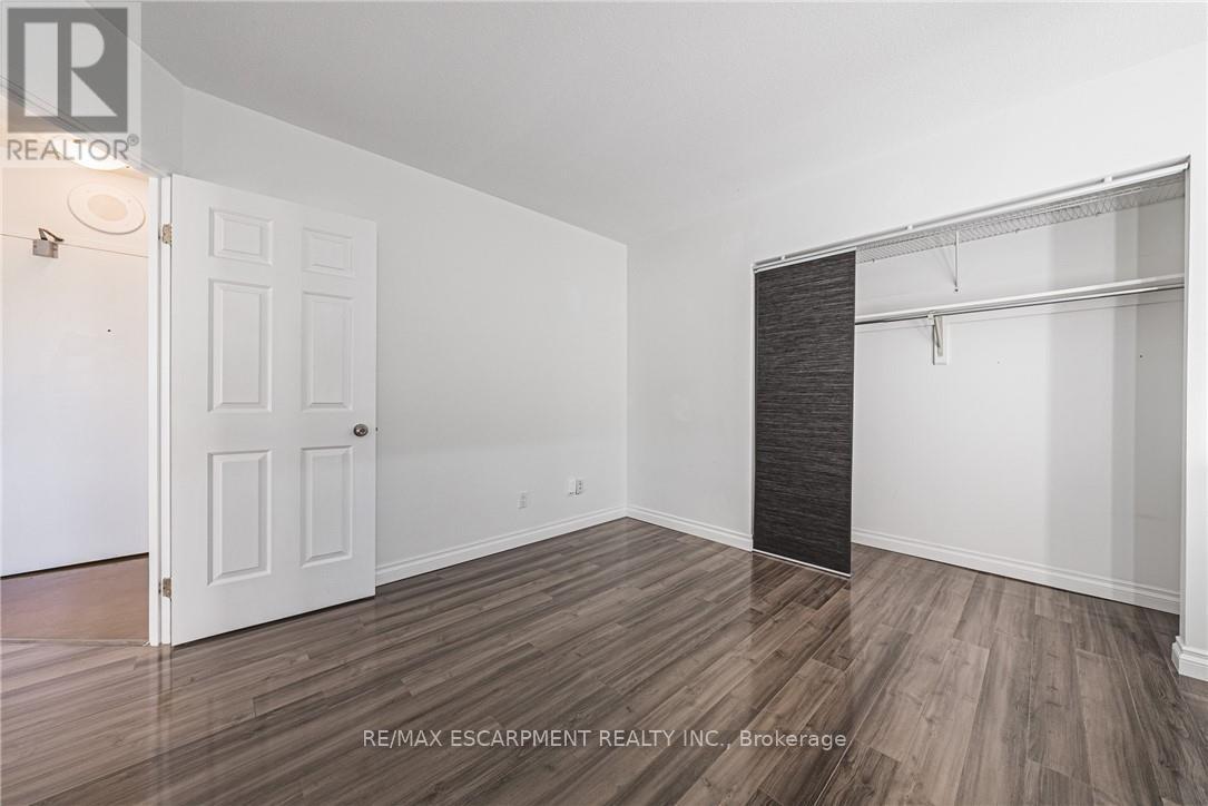 1205 - 36 James Street S, Hamilton, Ontario  L8P 4W4 - Photo 10 - X12481188