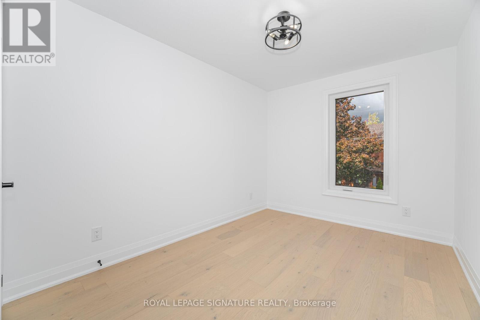 285 Charlton Avenue, Hamilton, Ontario  L8P 2E4 - Photo 26 - X12481233