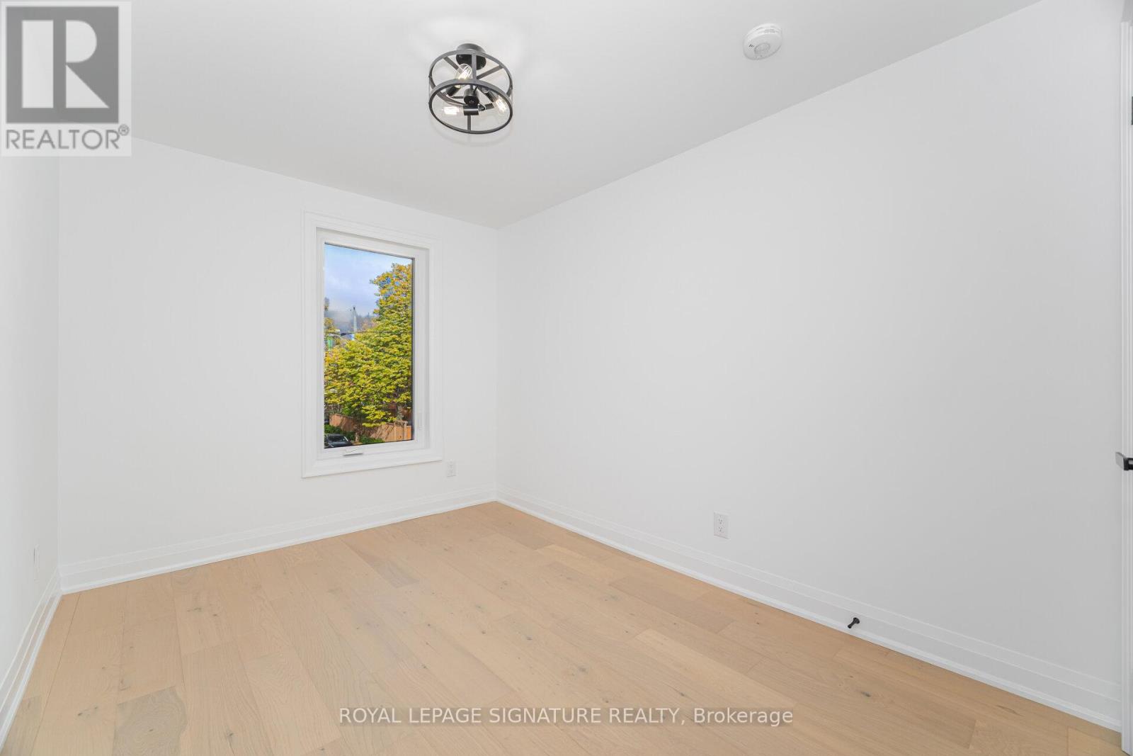 285 Charlton Avenue, Hamilton, Ontario  L8P 2E4 - Photo 27 - X12481233