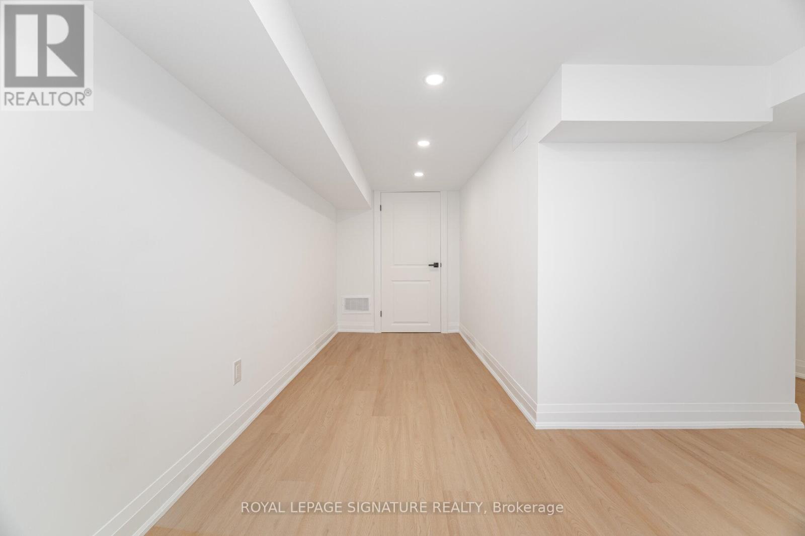 285 Charlton Avenue, Hamilton, Ontario  L8P 2E4 - Photo 42 - X12481233