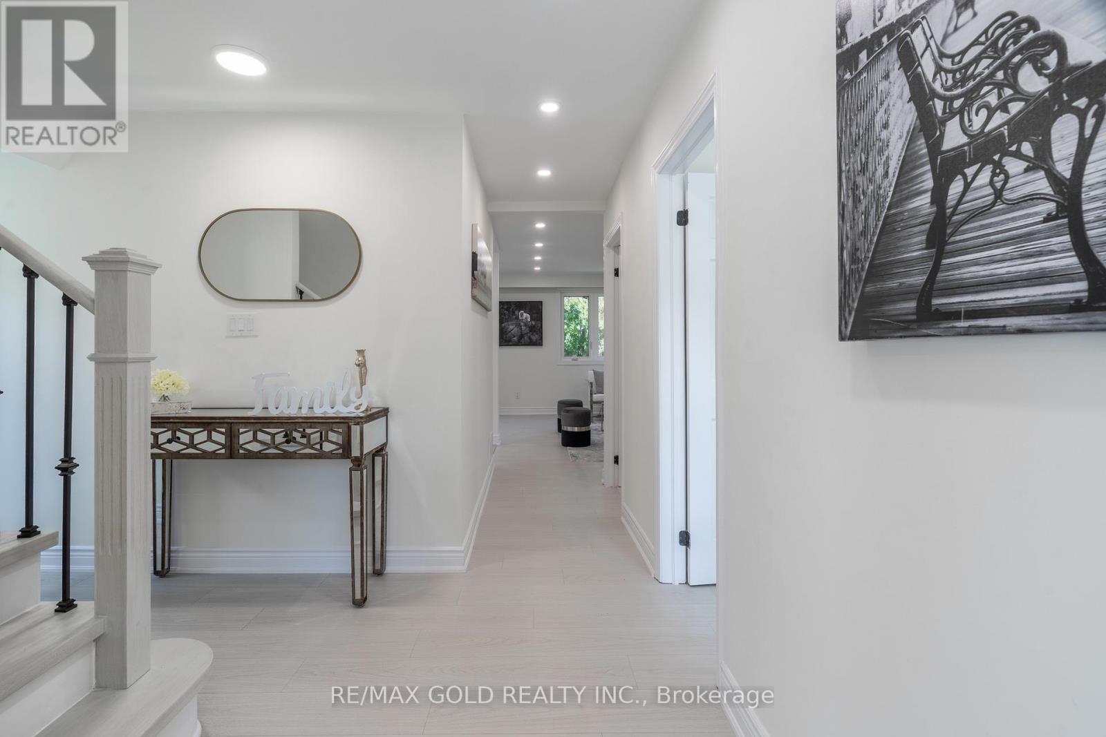 Property at 384 WESTWOOD DRIVE image 4