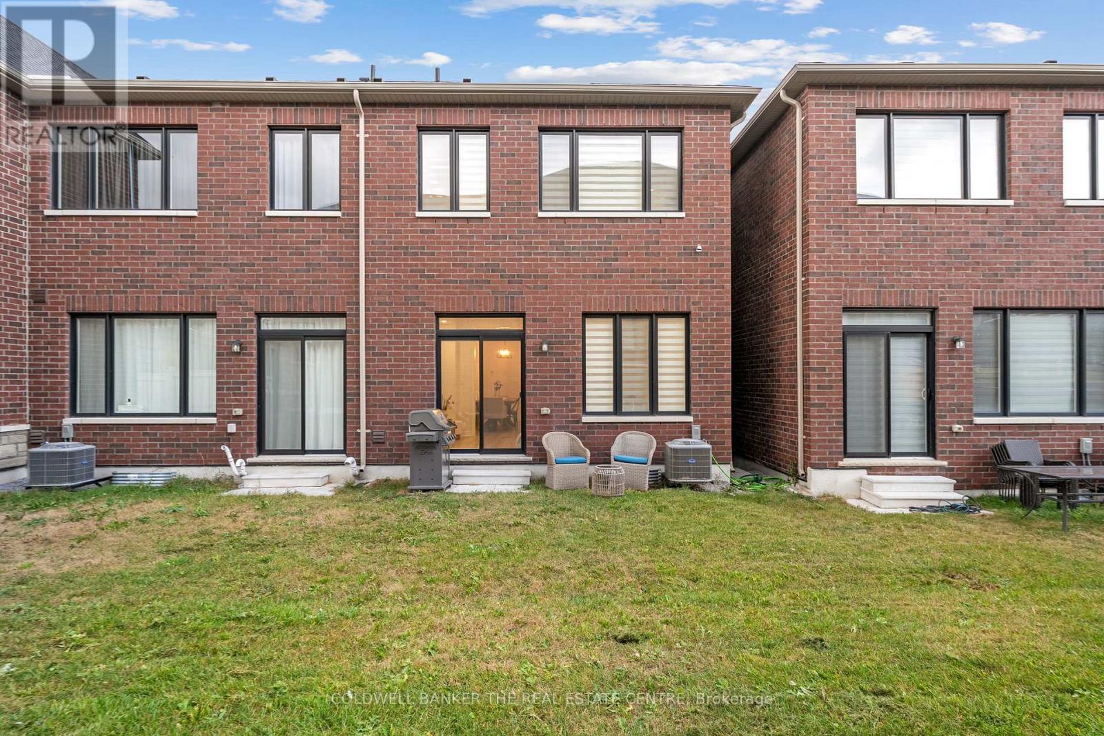 5 Wesmina Avenue, Whitchurch-Stouffville, Ontario  L4A 4V9 - Photo 34 - N12480978